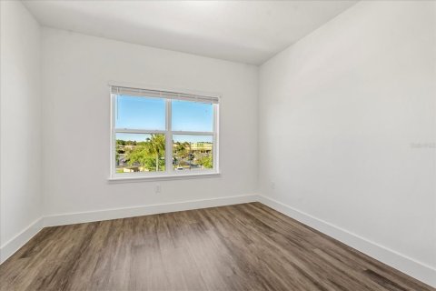 Touwnhouse à louer à Orlando, Floride: 3 chambres, 156.08 m2 № 2404651 - photo 12
