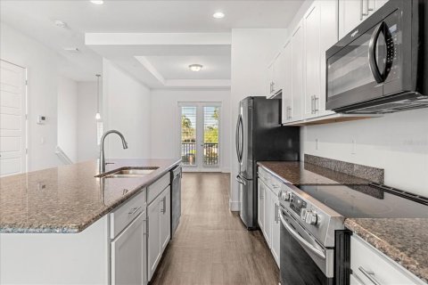 Touwnhouse à louer à Orlando, Floride: 3 chambres, 156.08 m2 № 2404651 - photo 6