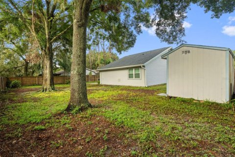House in Land O' Lakes, Florida 3 bedrooms, 117.52 sq.m. № 1907831 - photo 17