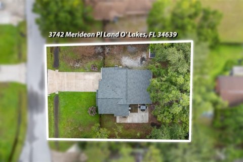 House in Land O' Lakes, Florida 3 bedrooms, 117.52 sq.m. № 1907831 - photo 2