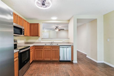 Casa en venta en Wesley Chapel, Florida, 3 dormitorios, 104.98 m2 № 1907316 - foto 6