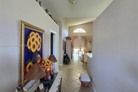 Villa ou maison à vendre à Pembroke Pines, Floride: 3 chambres, 200.11 m2 № 2059353 - photo 7