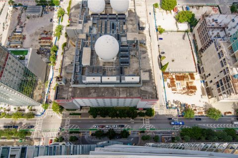 Снять в аренду кондоминиум в Майами, Флорида 2 спальни, 108.97м2, № 2044802 - фото 8