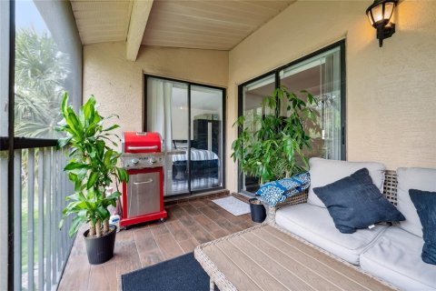 Condo in Orlando, Florida, 2 bedrooms № 2285322 - photo 23