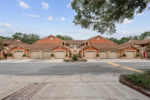 Condo in Orlando, Florida, 2 bedrooms № 2285322 - photo 26