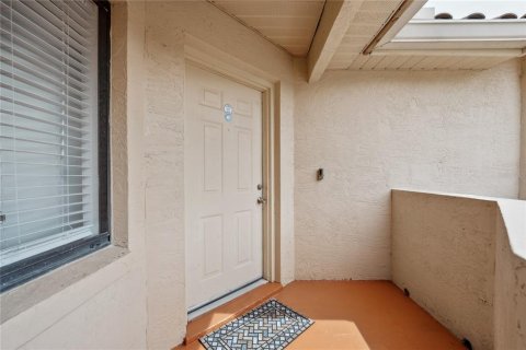 Condo in Orlando, Florida, 2 bedrooms № 2285322 - photo 3