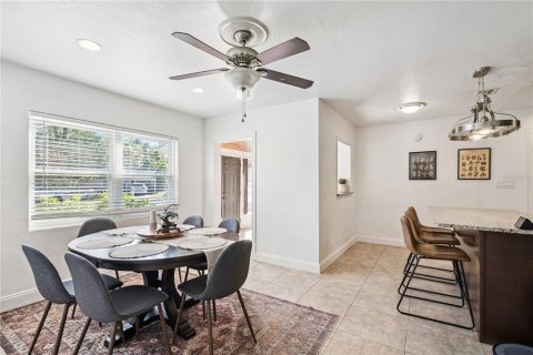 Villa ou maison à vendre à Orlando, Floride: 3 chambres, 123.1 m2 № 2138757 - photo 9