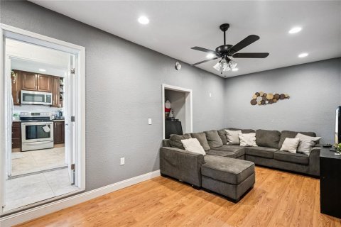 Villa ou maison à vendre à Orlando, Floride: 3 chambres, 123.1 m2 № 2138757 - photo 25