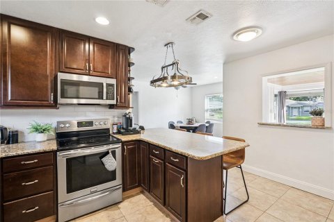 Villa ou maison à vendre à Orlando, Floride: 3 chambres, 123.1 m2 № 2138757 - photo 7