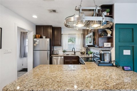 Villa ou maison à vendre à Orlando, Floride: 3 chambres, 123.1 m2 № 2138757 - photo 6