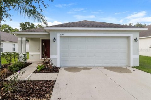 Casa en alquiler en Lakeland, Florida, 3 dormitorios, 128.58 m2 № 1918117 - foto 1