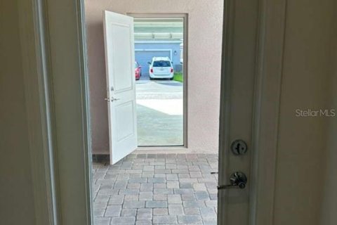 Adosado en alquiler en Kissimmee, Florida, 4 dormitorios, 185.8 m2 № 1910418 - foto 12