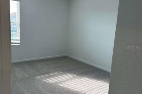 Adosado en alquiler en Kissimmee, Florida, 4 dormitorios, 185.8 m2 № 1910418 - foto 27