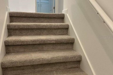 Adosado en alquiler en Kissimmee, Florida, 4 dormitorios, 185.8 m2 № 1910418 - foto 13