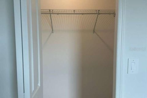 Adosado en alquiler en Kissimmee, Florida, 4 dormitorios, 185.8 m2 № 1910418 - foto 25