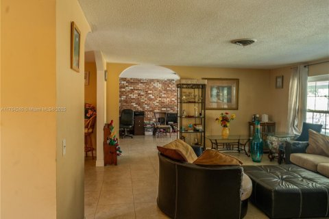 Купить виллу или дом в Бойнтон-Бич, Флорида 4 спальни, 173.45м2, № 1994376 - фото 9