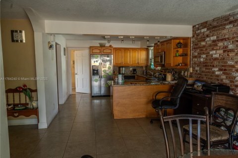 Купить виллу или дом в Бойнтон-Бич, Флорида 4 спальни, 173.45м2, № 1994376 - фото 5