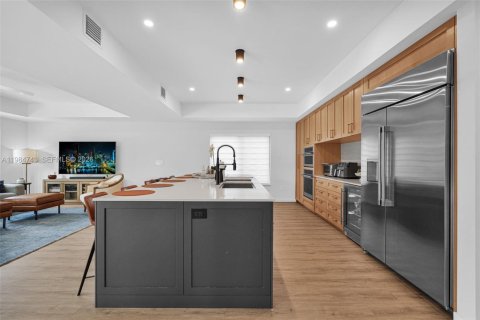 Купить виллу или дом в Майами-Лейкс, Флорида 5 спален, 268.39м2, № 2046687 - фото 20