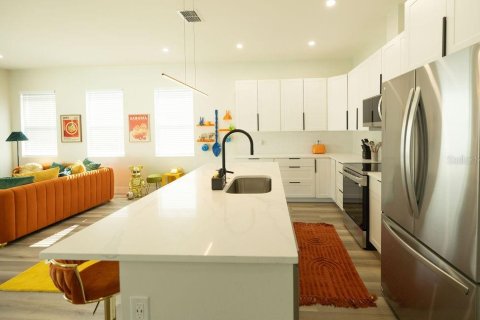 Casa en venta en Saint Petersburg, Florida, 4 dormitorios, 166.85 m2 № 1906116 - foto 9