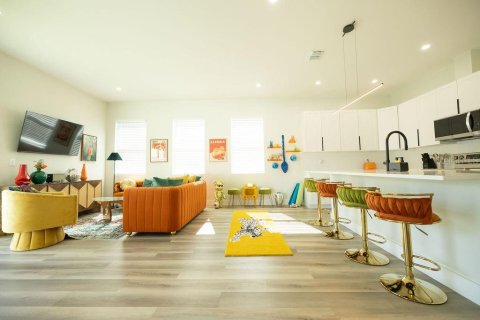 Casa en venta en Saint Petersburg, Florida, 4 dormitorios, 166.85 m2 № 1906116 - foto 6