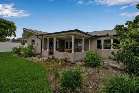 Casa en venta en Bradenton, Florida, 3 dormitorios, 141.95 m2 № 1803721 - foto 6
