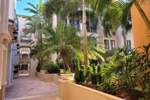 Condo in Sunrise, Florida, 3 bedrooms  № 2035189 - photo 15