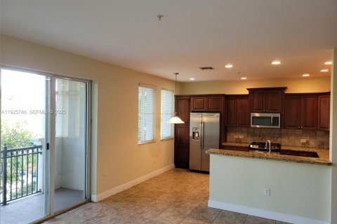 Condo in Sunrise, Florida, 3 bedrooms  № 2035189 - photo 7