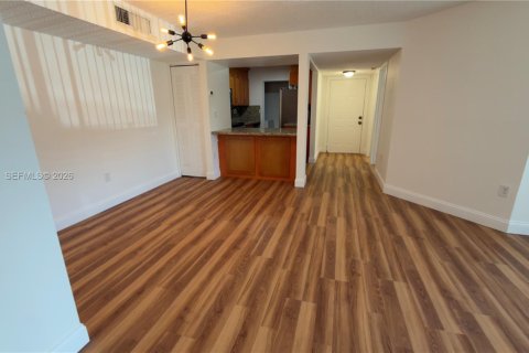 Copropriété à louer à Miami, Floride: 2 chambres, 85.19 m2 № 2264835 - photo 20