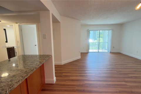 Copropriété à louer à Miami, Floride: 2 chambres, 85.19 m2 № 2264835 - photo 22