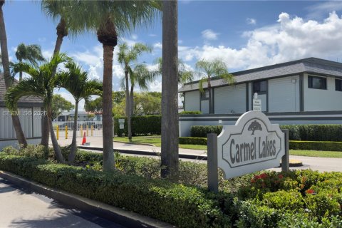 Condo à Miami, Floride, 2 chambres  № 2264835