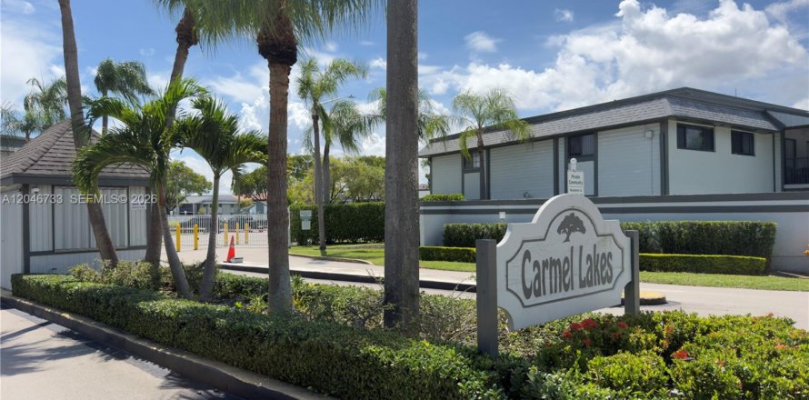 Condo à Miami, Floride, 2 chambres  № 2264835