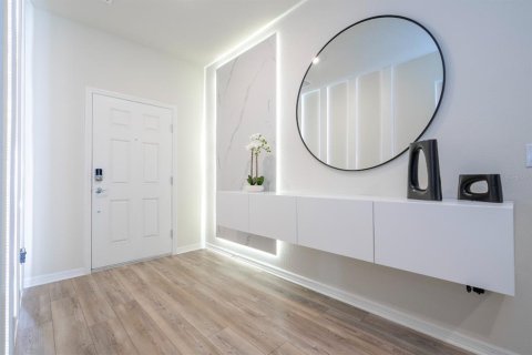 Villa ou maison à vendre à Davenport, Floride: 10 chambres, 408.68 m2 № 2127889 - photo 4