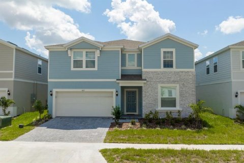 Casa en Davenport, Florida 10 dormitorios, 408.68 m2 № 2127889