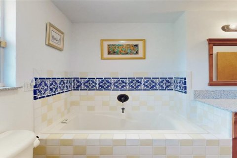 Купить виллу или дом в Нью-Смирна-Бич, Флорида 3 комнаты, 247.12м2, № 2157898 - фото 19