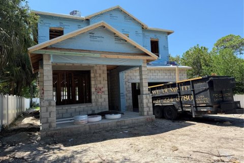 Casa en venta en Saint Petersburg, Florida, 4 dormitorios, 246.93 m2 № 1908731 - foto 6