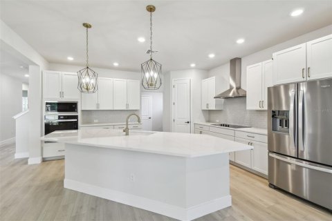 Casa en venta en Saint Petersburg, Florida, 4 dormitorios, 246.93 m2 № 1908731 - foto 14