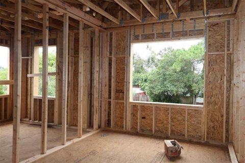 Casa en venta en Saint Petersburg, Florida, 4 dormitorios, 246.93 m2 № 1908731 - foto 10
