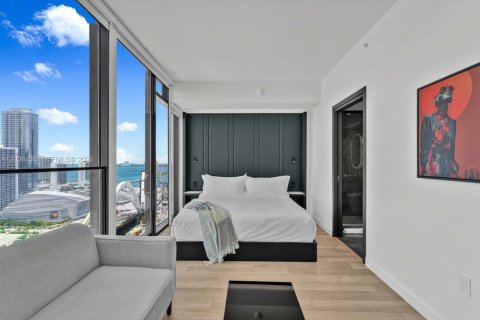 Condo in Miami, Florida  № 2186329 - photo 2