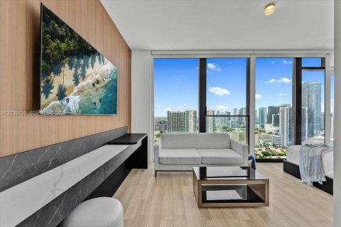 Condo in Miami, Florida  № 2186329 - photo 29