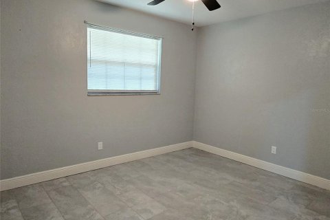 Appartement à louer à Edgewater, Floride: 2 chambres, 75.07 m2 № 1877284 - photo 6