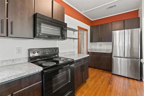 House in Floral City, Florida 2 bedrooms, 130.06 sq.m. № 1857874 - photo 26