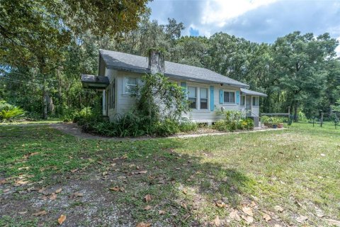 House in Floral City, Florida 2 bedrooms, 130.06 sq.m. № 1857874 - photo 5