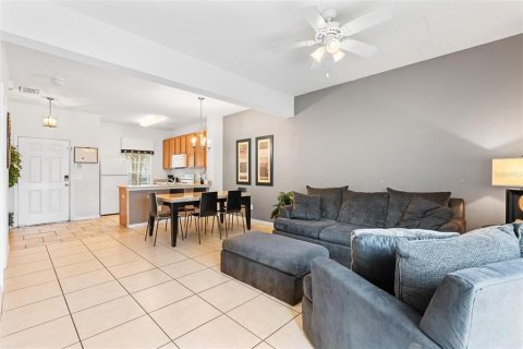 Adosado en venta en Kissimmee, Florida, 3 dormitorios, 120.31 m2 № 1919482 - foto 10