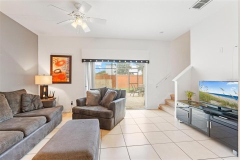Adosado en venta en Kissimmee, Florida, 3 dormitorios, 120.31 m2 № 1919482 - foto 13