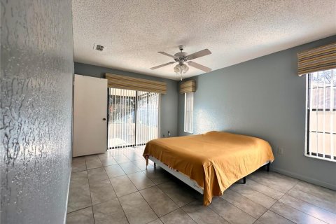 Casa en venta en Spring Hill, Florida, 2 dormitorios, 114.27 m2 № 1723222 - foto 8