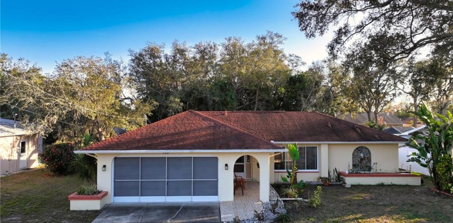 Casa en Spring Hill, Florida 2 dormitorios, 114.27 m2 № 1723222