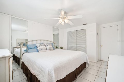 Copropriété à vendre à New Port Richey, Floride: 2 chambres, 77.2 m2 № 1744262 - photo 10