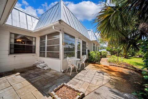 Copropriété à vendre à New Port Richey, Floride: 2 chambres, 77.2 m2 № 1744262 - photo 19