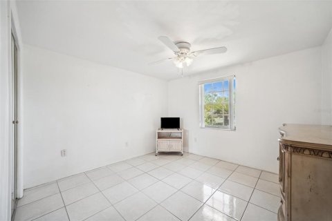 Copropriété à vendre à New Port Richey, Floride: 2 chambres, 77.2 m2 № 1744262 - photo 13