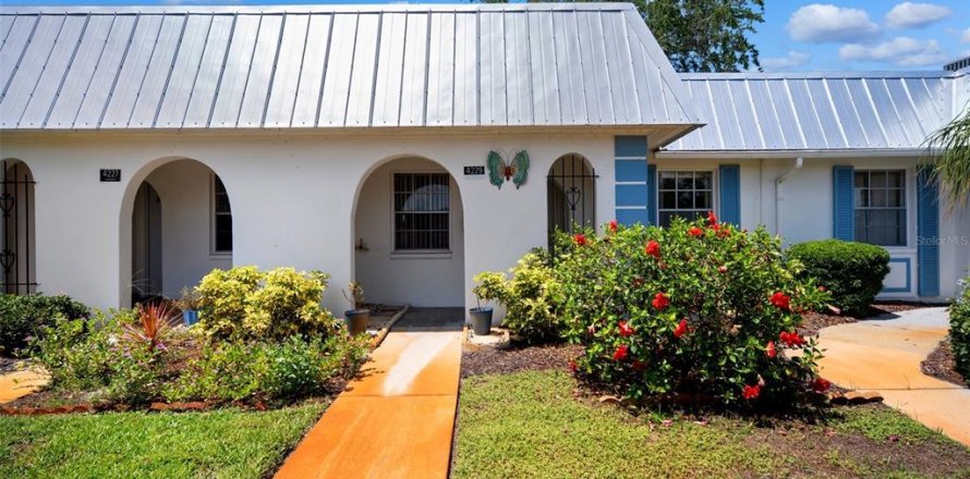 Condo à New Port Richey, Floride, 2 chambres № 1744262